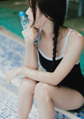 欧美风女头超拽_BD韩语免费观看超清