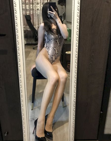 扒开老师粉嫩的泬10p_超清在线播放