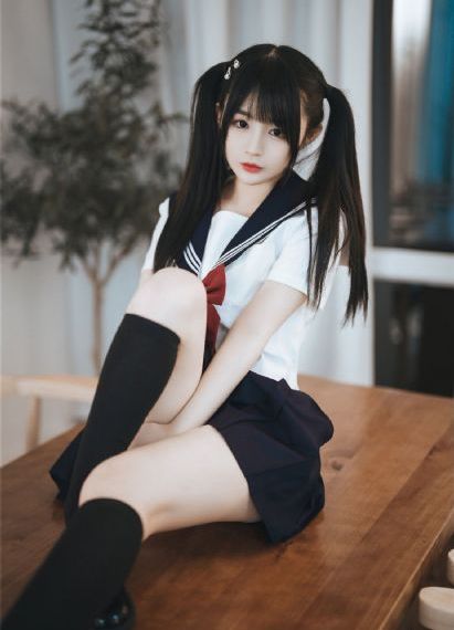 国产性感美女被插_HD免费观看视频