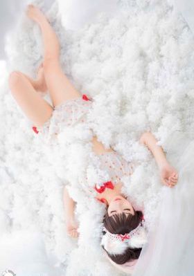 欧美情侣壁纸一男一女_720免费在线观看