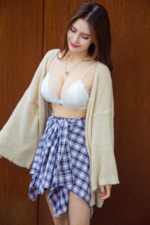 女教师杨雪的性荡生活_4K高清迅雷在线观看