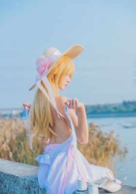 欧美模特街拍2018夏天_BD在线观看