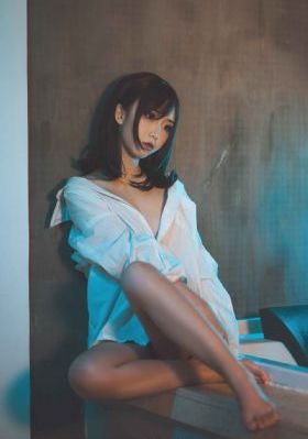 欧美亚洲精品国产_DVD免费在线观看